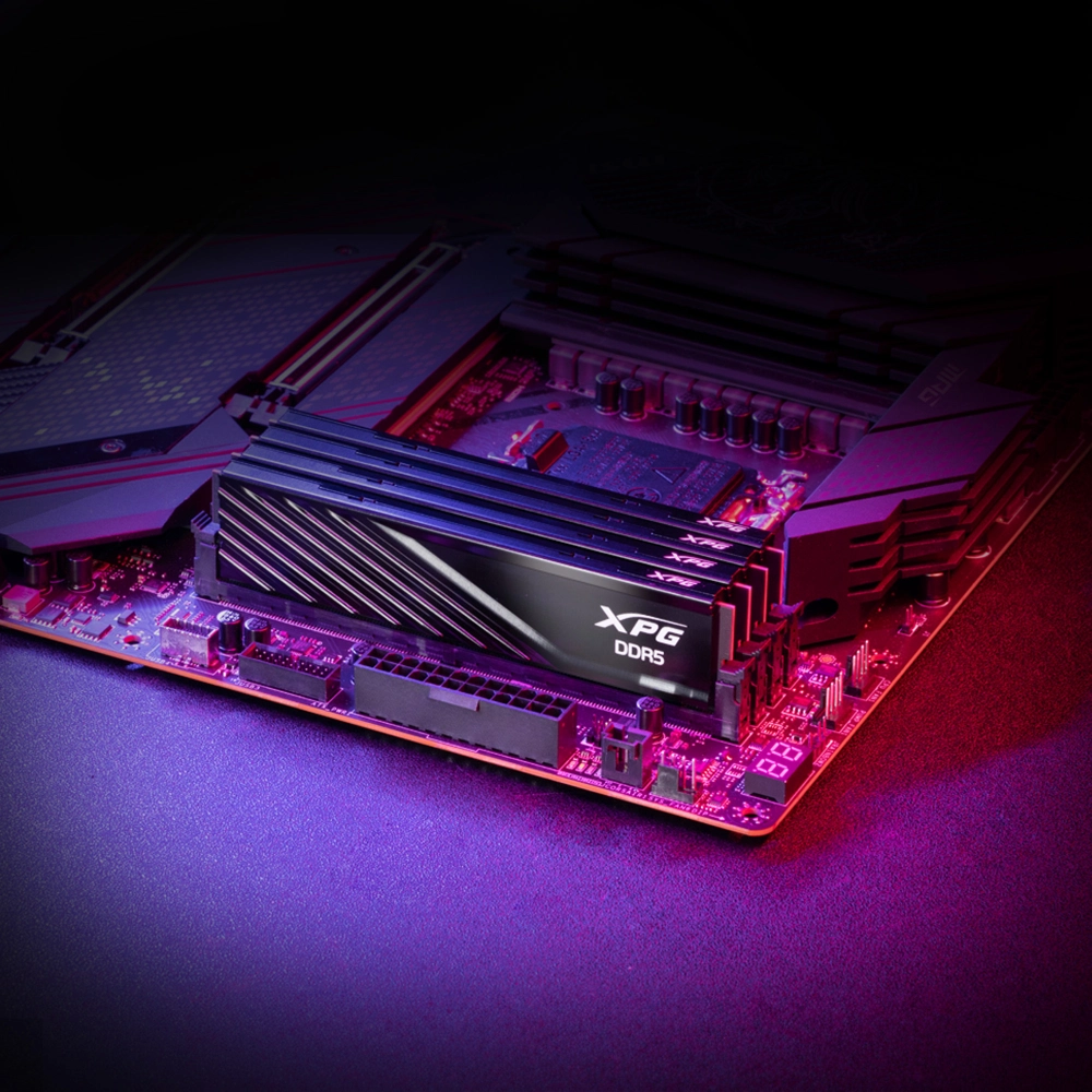 XPG Desktop Ram 32GB DDR5 5600MHz  Lancer Blade view 3